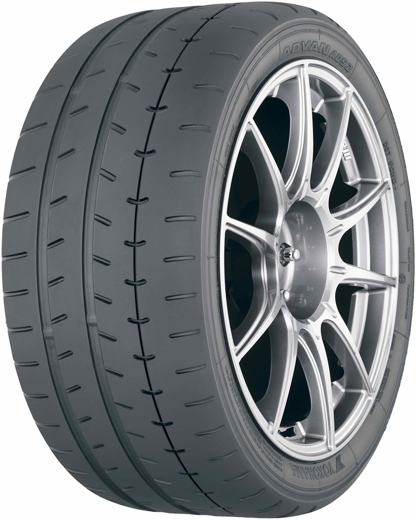 205/50 R 15 YOKOHAMA ADVAN A052 89 V